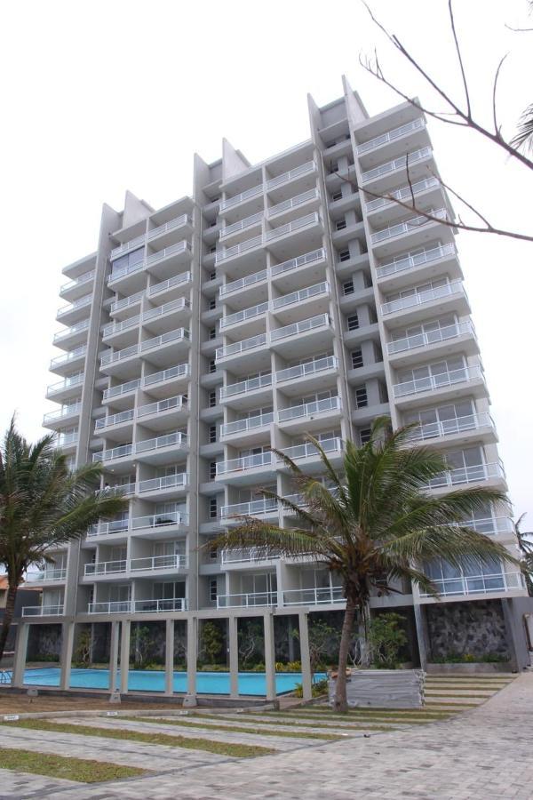 Aqua Vista Apartman Uswetakeiyawa Kültér fotó