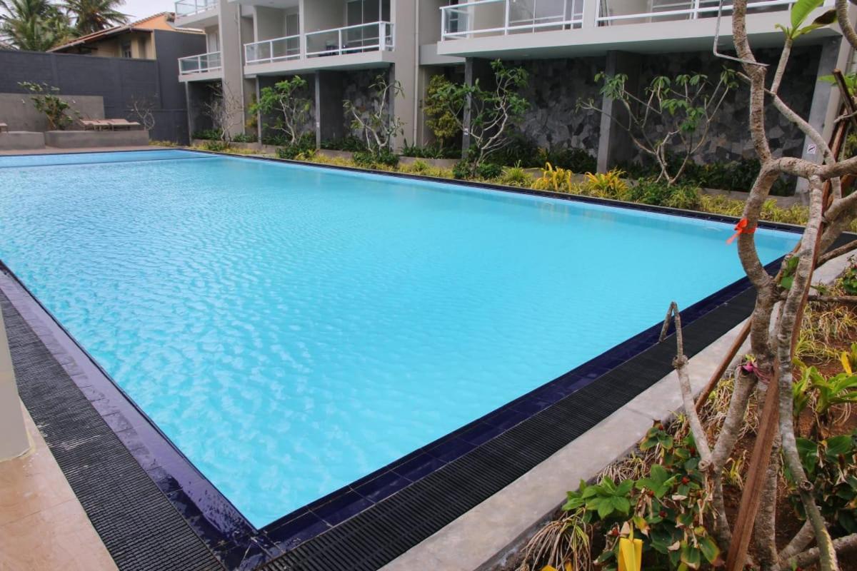 Aqua Vista Apartman Uswetakeiyawa Kültér fotó