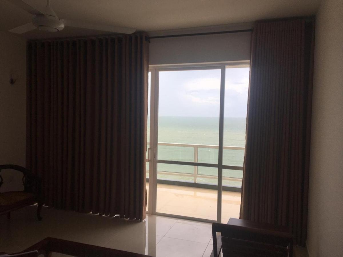 Aqua Vista Apartman Uswetakeiyawa Kültér fotó